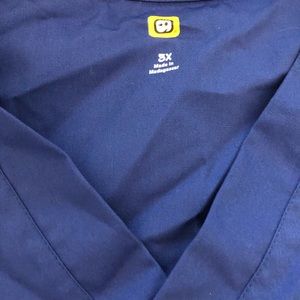 Wonder Winks 3X Scrub Top in Galaxy Blue